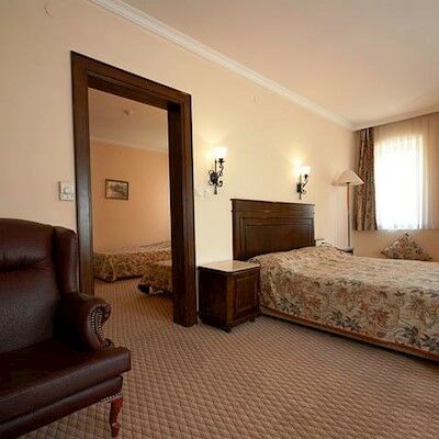 Montania Town Hotel Mudanya ブルサ エクステリア 写真